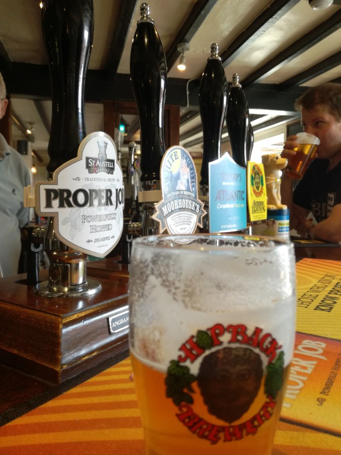 OPEN ALL HOURS – KNAPHILL’S ROYAL OAK DOES A PROPER&nbsp;JOB