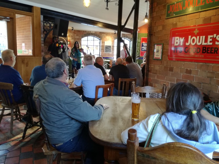 NEW INN, OLD&nbsp;FOLK