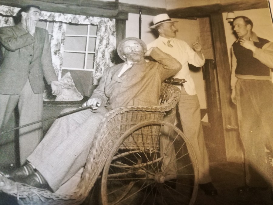 THE THREE HORSESHOES, ECTON – SURVIVING ON BEER, BANTER AND&nbsp;BAPS