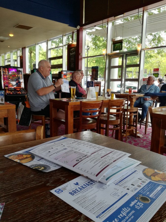 A BEER GUIDE HUNT IN MILTON&nbsp;KEYNES