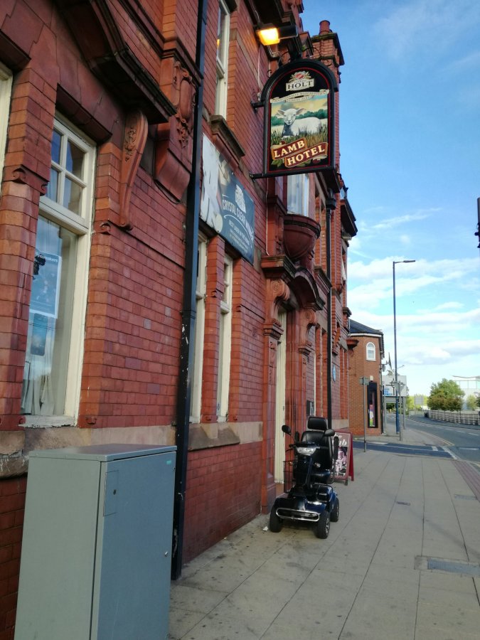 TOP 100 PUBS – THE LAMB,&nbsp;ECCLES
