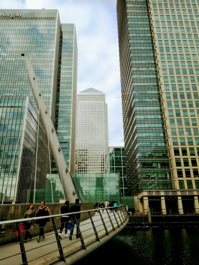 DRINKING PETROLEUM WITH SCOTS ON THE&nbsp;WHARF