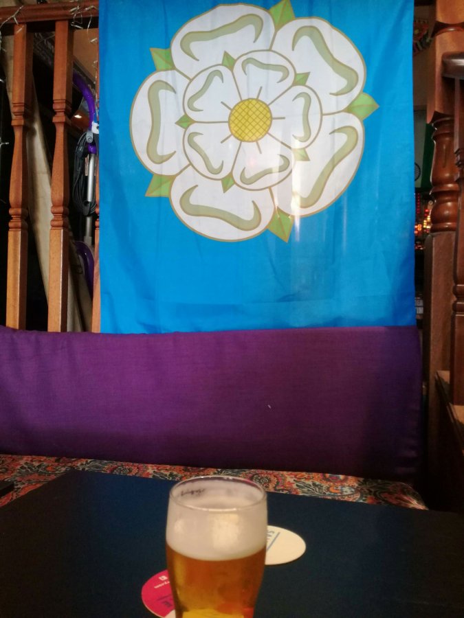 SAMOSAS UNDER THE WHITE&nbsp;ROSE