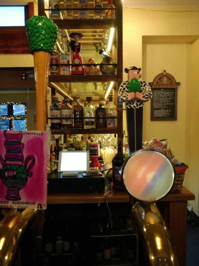 BROMLEY GOES TASTER-MAD