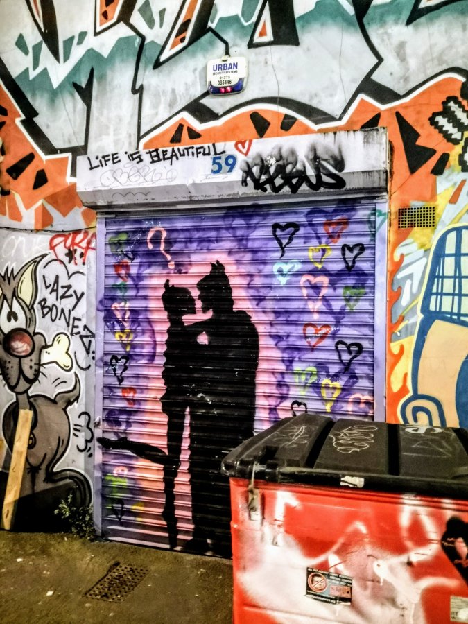 “RHIANNA’S GOT A WHOLE PLAN TO RID ME OF MY&nbsp;KNEECAPS”