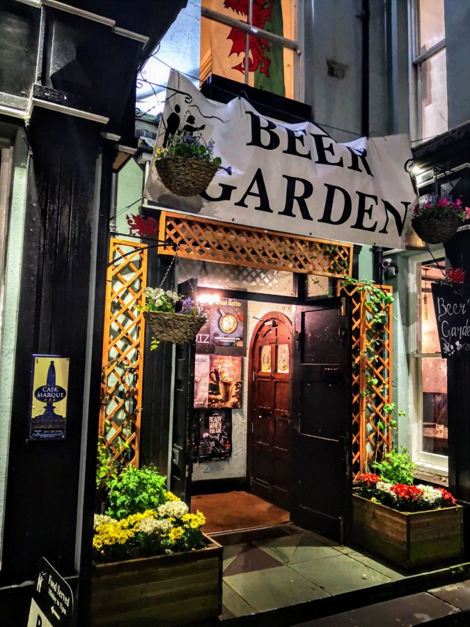 DON’T DO BANGOR STUDENT PUBS AT MIDNIGHT ON SUNDAYS,&nbsp;DUNCAN