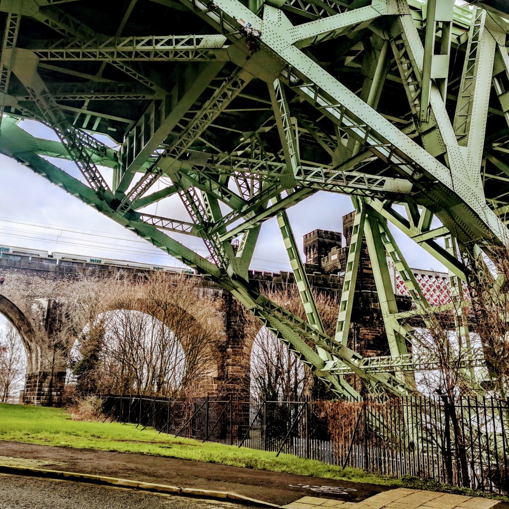 ARCH LIFE – RUNCORN ROARS – retiredmartin