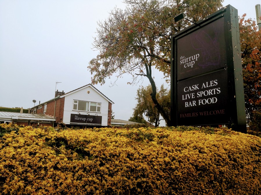 EASY LIKE A (BARTON SEAGRAVE) WEDNESDAY&nbsp;LUNCHTIME