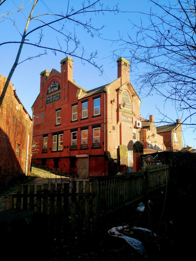 HAVING A BALL IN&nbsp;GRIMESTHORPE