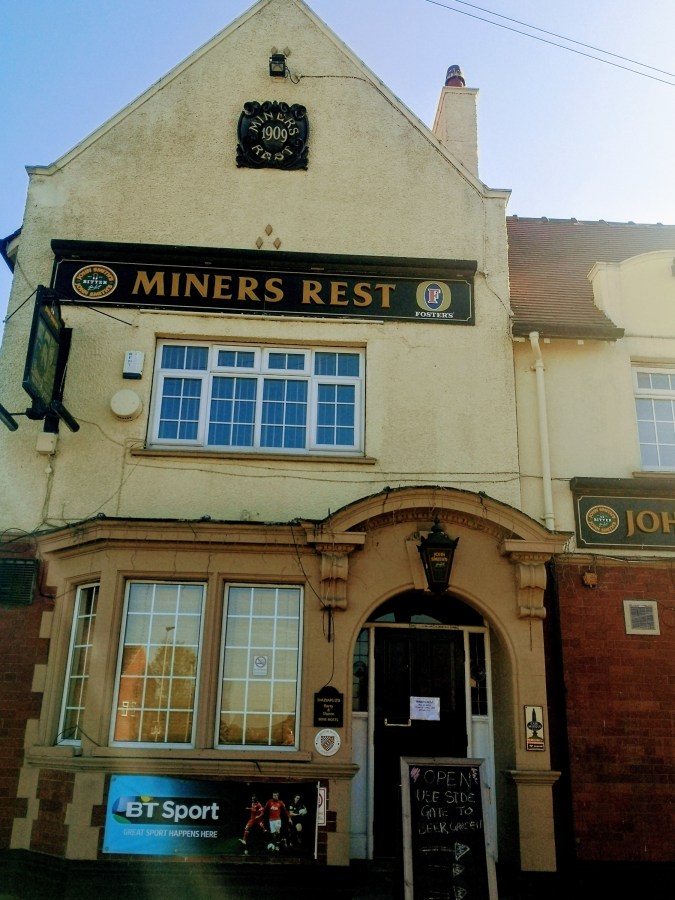 BARNSLEY REACHES FOR THE&nbsp;STARS