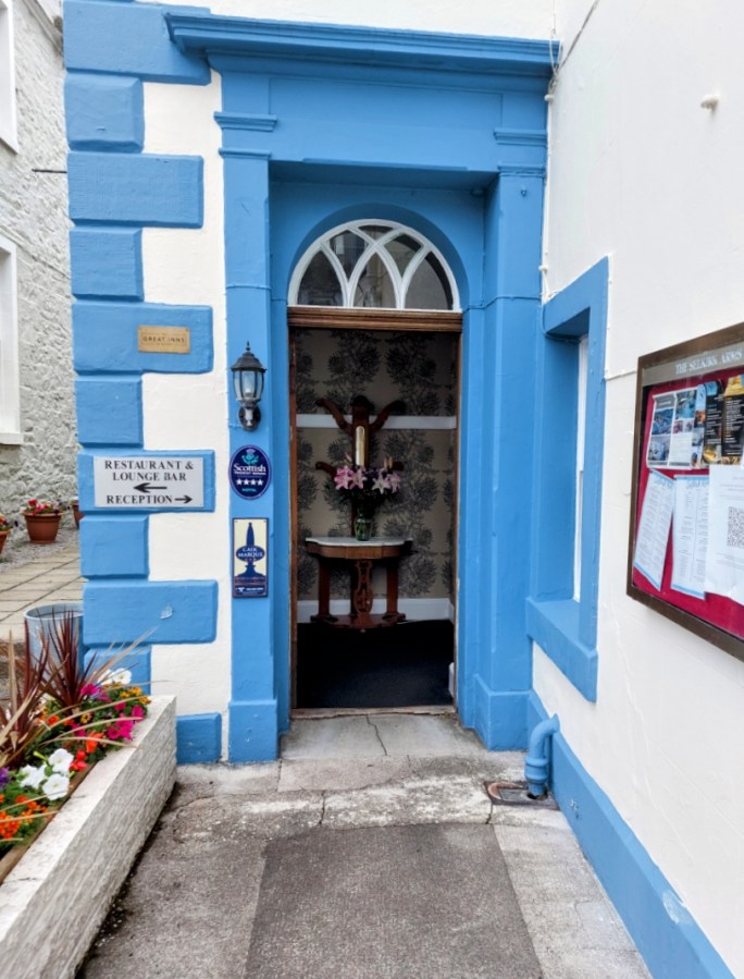 THE IRE OF MRS RM BURNS&nbsp;(KIRKCUD)BRIGHT