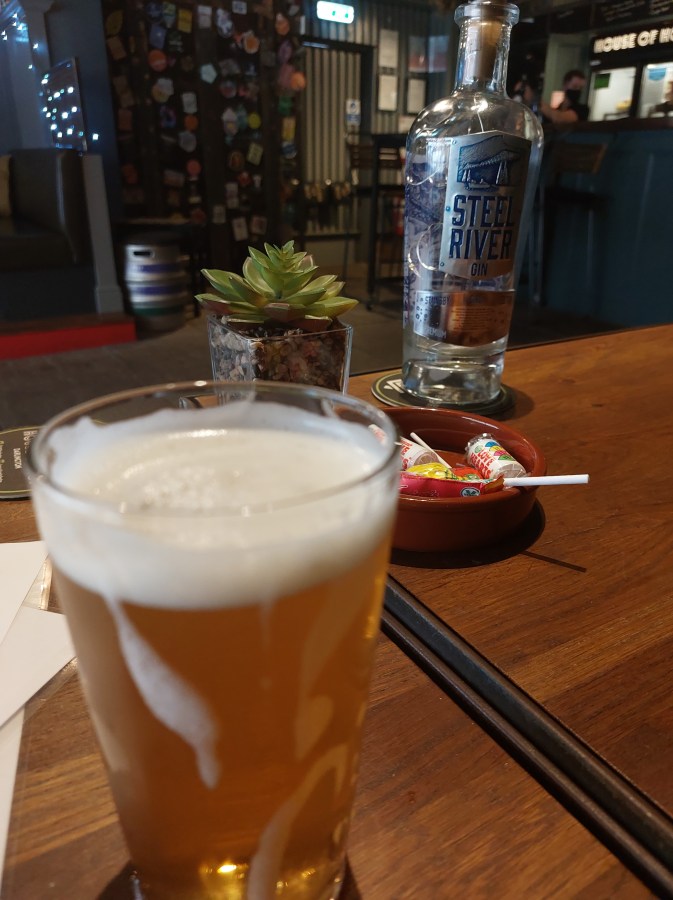 HOW TO BRIBE A PUB TICKER TO GIVE YOU A GOOD&nbsp;REVIEW