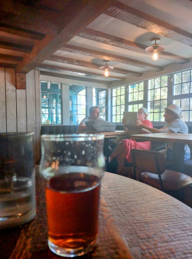 LOVELY FLAT BEER IN SUTTON&nbsp;POYNTZ