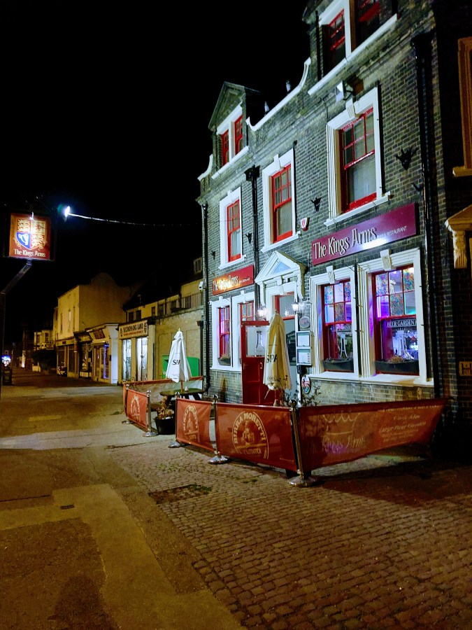 SCENES FROM A GREAT YARMOUTH TOWN&nbsp;PUB