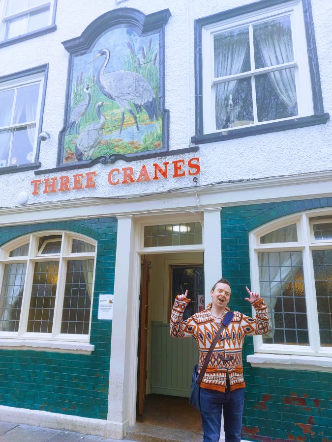 AT LAST !   THE PUB LEGENDS MEET IN THE THREE&nbsp;CRANES