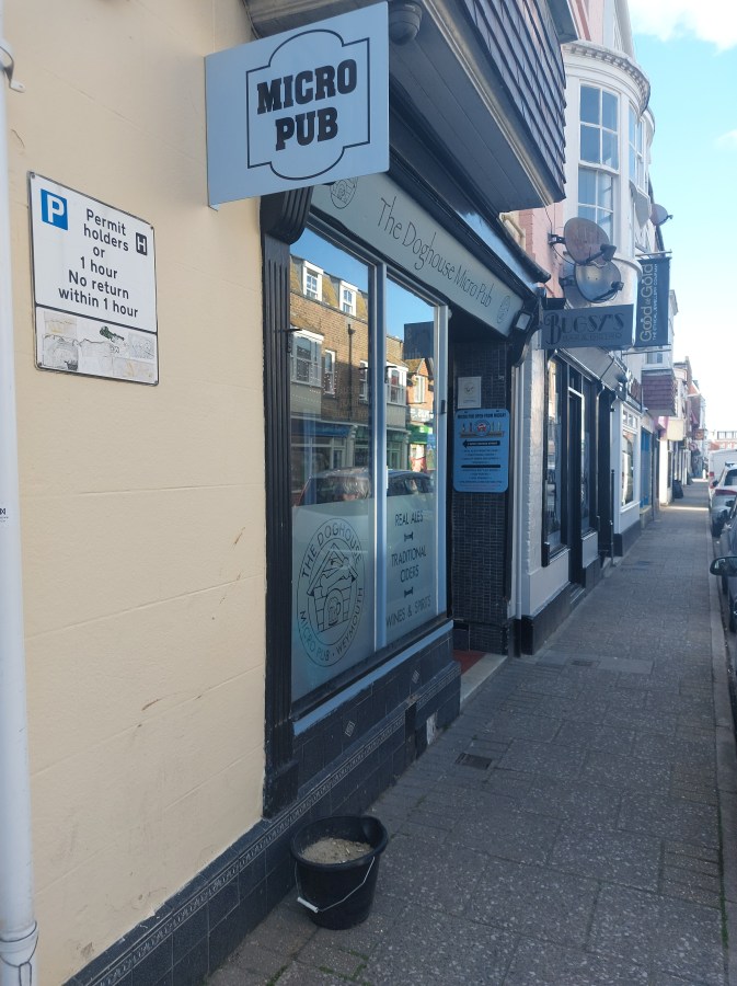 A DASH TO THE&nbsp;DOGHOUSE