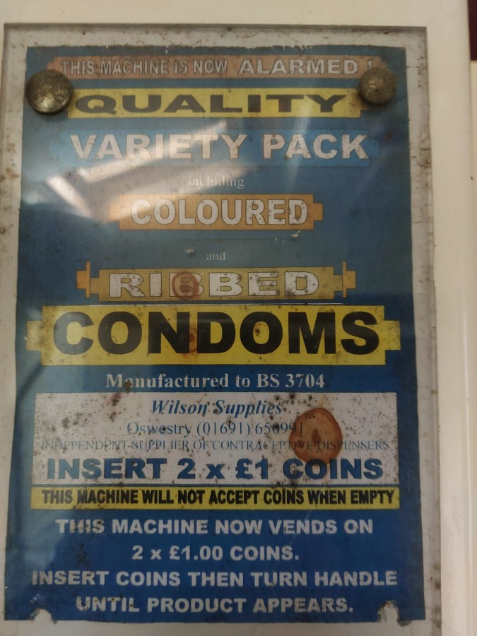 NO STATUE OF SIR QUINNO AT LLANBADARN&nbsp;FAWR