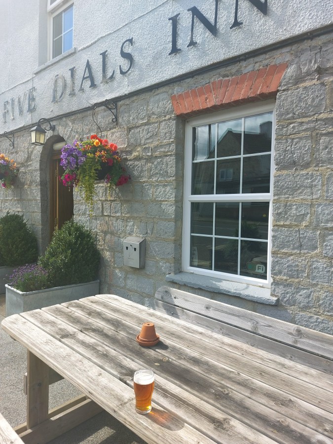 AM I STILL (IN)&nbsp;IL(MINSTER)