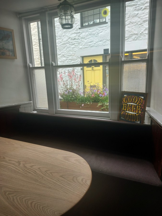PUBS SURPRISED THAT THEY’RE OPEN VOL 1. –&nbsp;SALCOMBE
