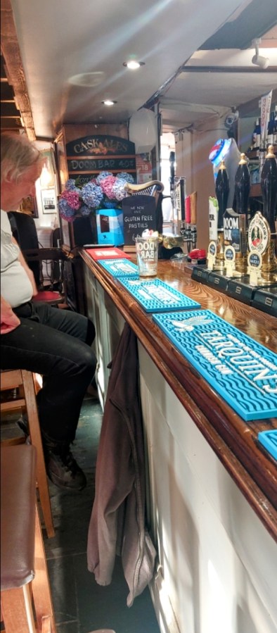 FIVE STARS IN ST.&nbsp;ERTH