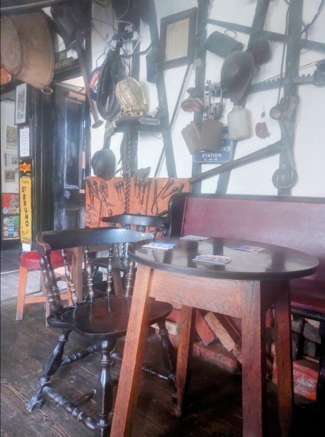 14:08 : YSTALYFERA FEAR AT THE WERN&nbsp;FAWR