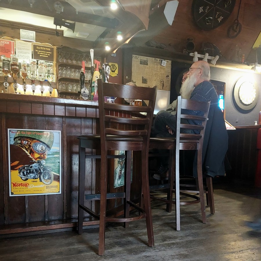 THE AULD MOTOR&nbsp;HOOSE