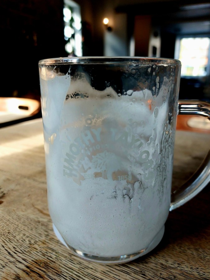 THE UK’s TALLEST MAN SURVEYS THE MARKET WEIGHTON CHIP SCENE. AND&nbsp;SIGHS.