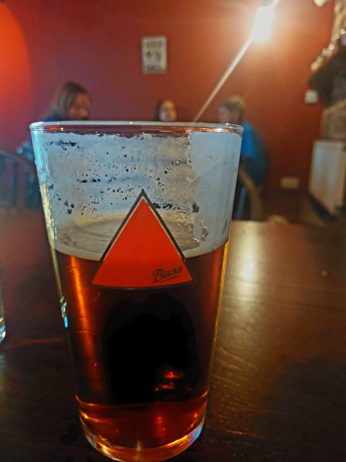 TOP 100 PUBS – BLACK LION,&nbsp;BUTTERTON