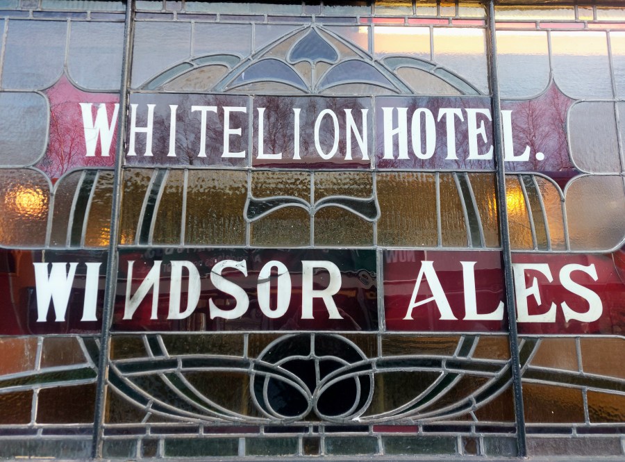 TOP 100 PUBS – THE WHITE LION,&nbsp;SHEFFIELD