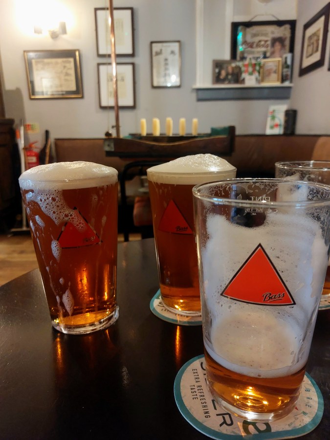 TOP 100 PUBS – THE VAULTS,&nbsp;UTTOXETER