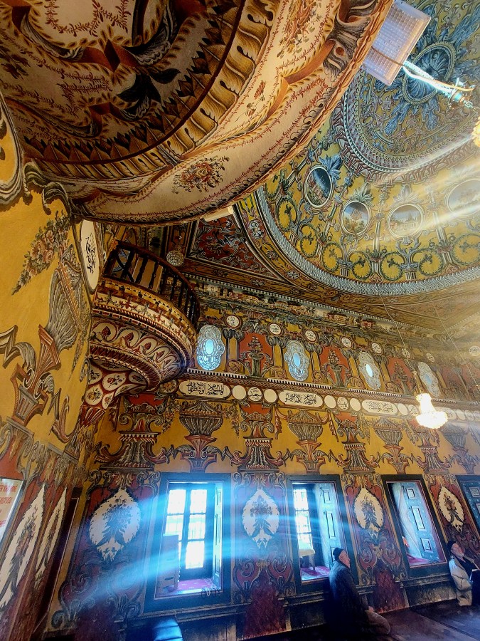 THE ONLY LUNCHTIME DRINKERS IN&nbsp;TETOVO