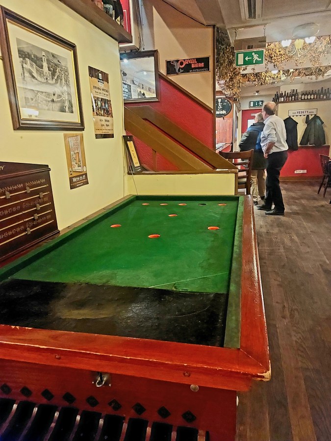 LUNCHTIME DRINKING NOT (QUITE) DEAD&nbsp;YET