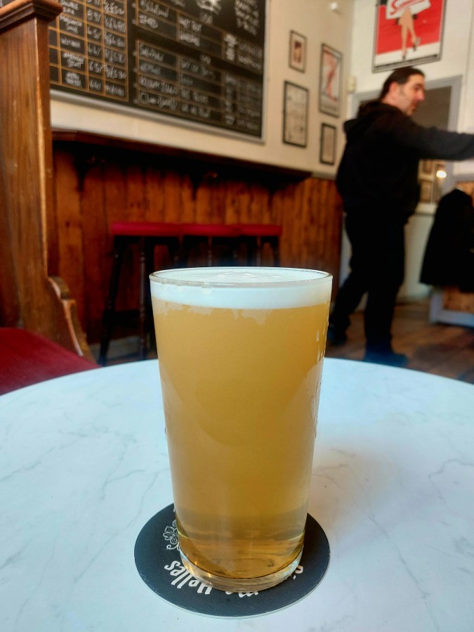 TOP 100 PUBS – THE HOLE IN THE WALL,&nbsp;BRIGHTON