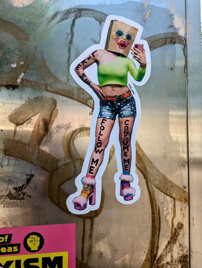 ISLINGTON CORNER PUB