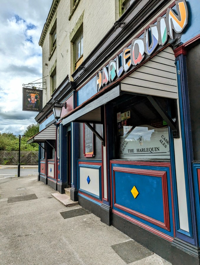 OUTDRUNK BY SEPTUAGENARIANS FROM&nbsp;FRATTON