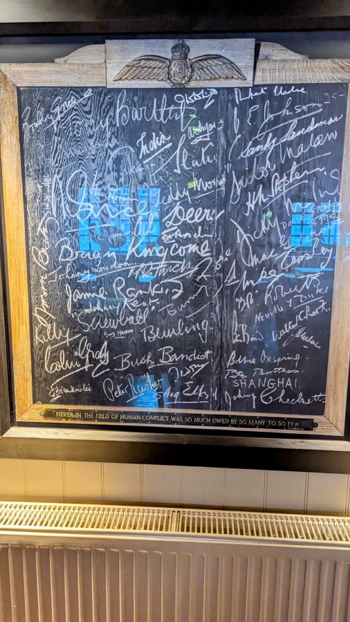 THIN GLASS ATROCITITIES AT THE SOURCE OF THE&nbsp;DARENT