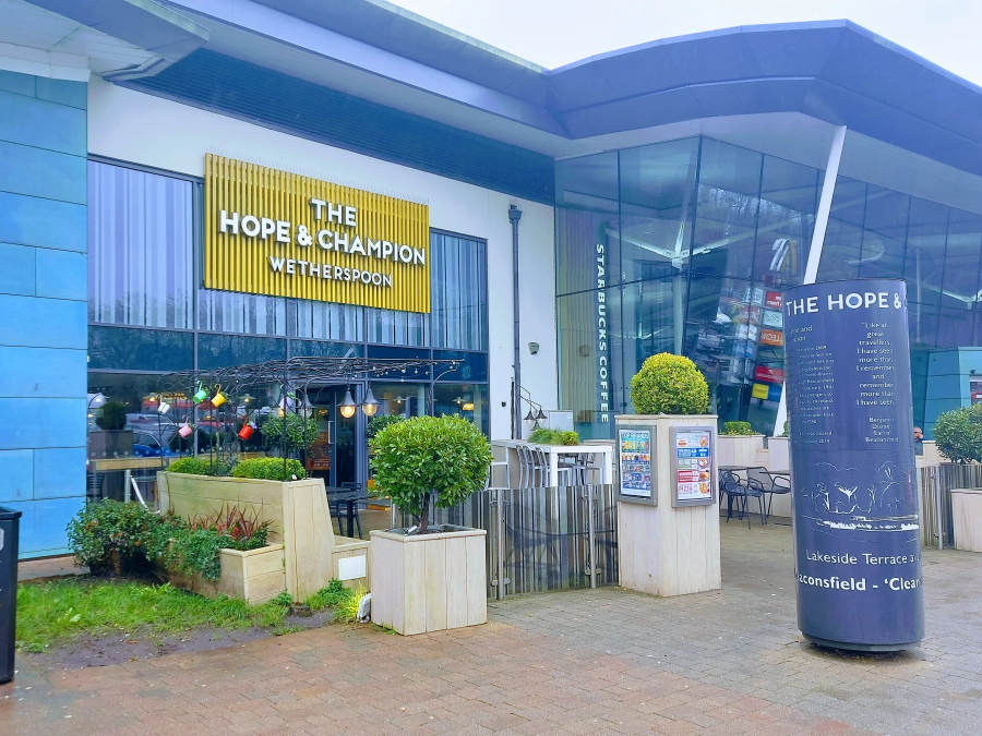 HALF A DOZEN PUBS FROM EVERY COUNTY.  No. 3 –&nbsp;BUCKINGHAMSHIRE