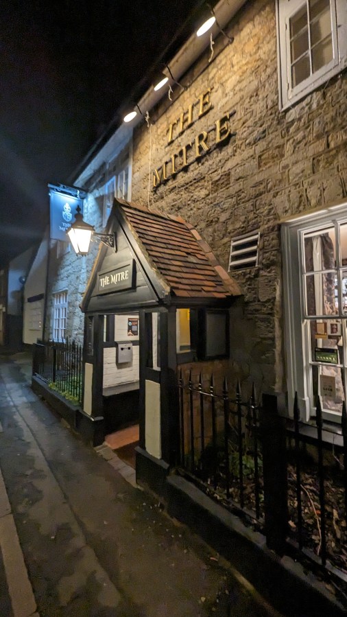 TOP 100 PUBS – THE MITRE,&nbsp;BUCKINGHAM