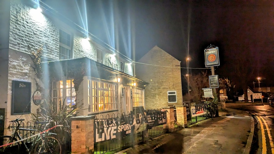 COCKTAIL NIGHT AT THE&nbsp;SUN