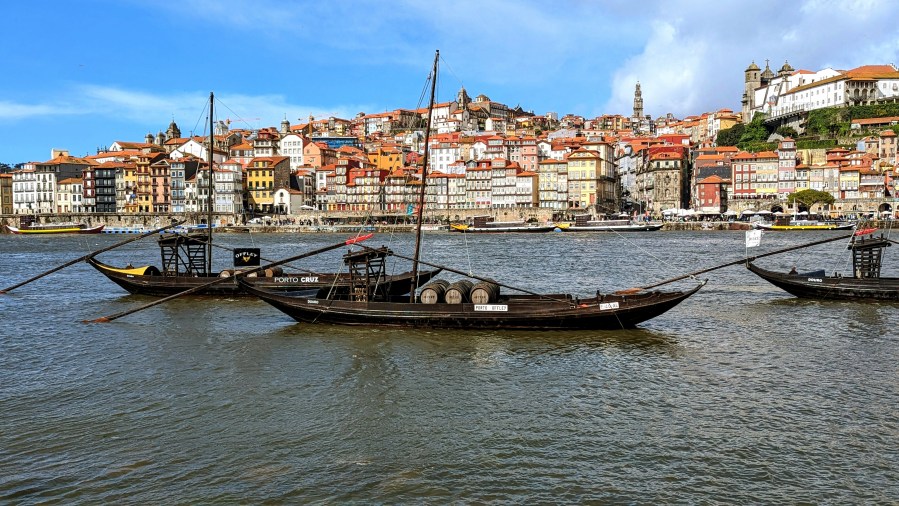 FRANCESINHA AND THE SUPER BOCK TASTING&nbsp;TRAY