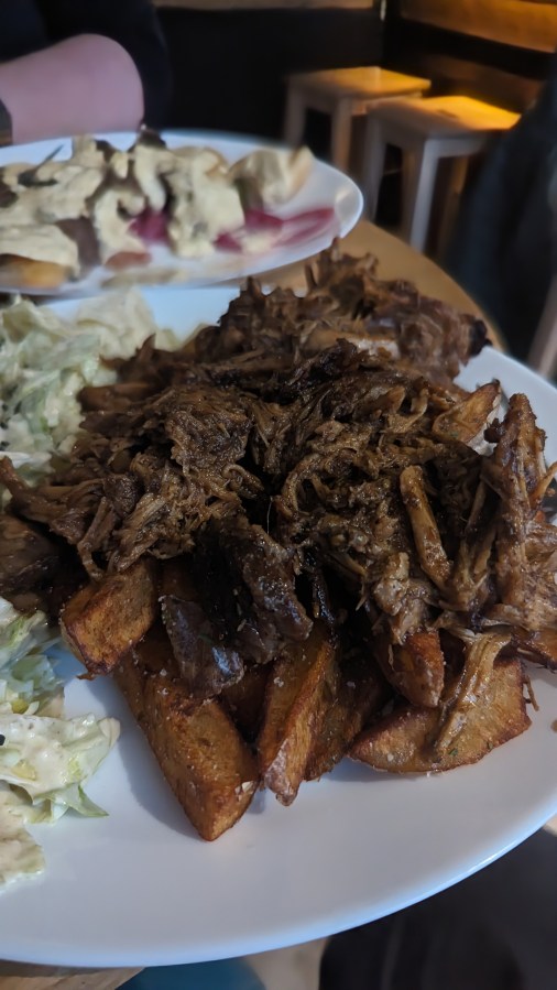 TAP LOCAL, SOFIA. PULLED PORK AND BLOKES SINGING “GUNS OF&nbsp;BRIXTON”