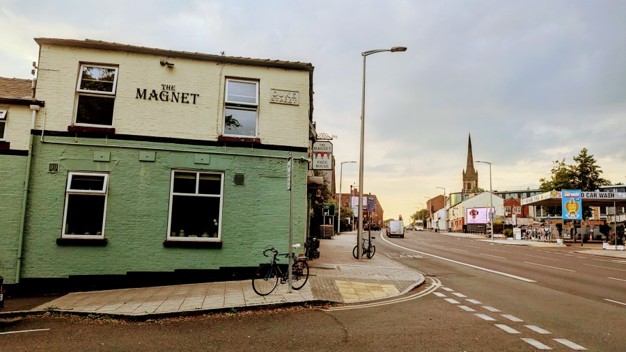 PREMATURELY CHECKING IN BEERS ON UNTAPPD AT THE&nbsp;MAGNET