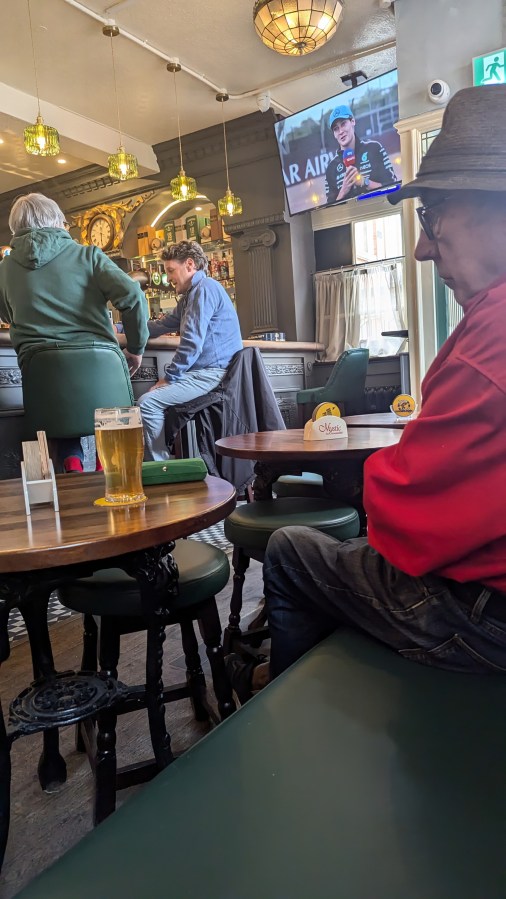 ALL THE PUBS IN THE MANCHESTER BEER BOOK – THE NEW OXFORD,&nbsp;SALFORD