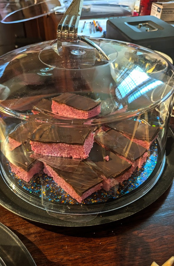 RIPPING YARMS – CAKE, CHURCH AND&nbsp;CASTLE