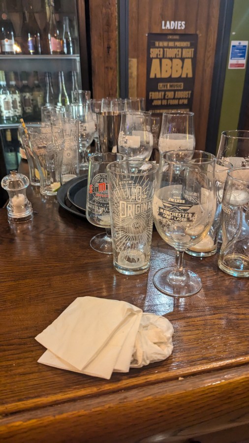 ” Pubs closing before 11 ?  Wimps !&nbsp;“