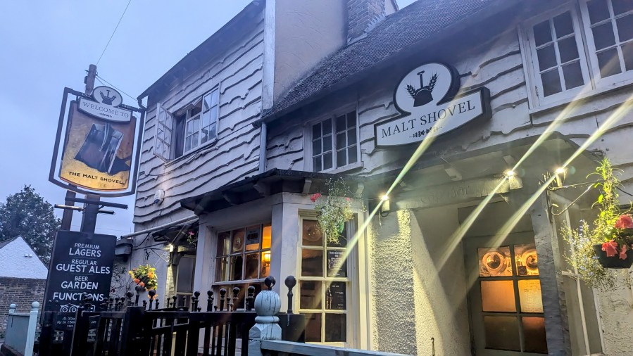 A DASH ROUND&nbsp;DARTFORD