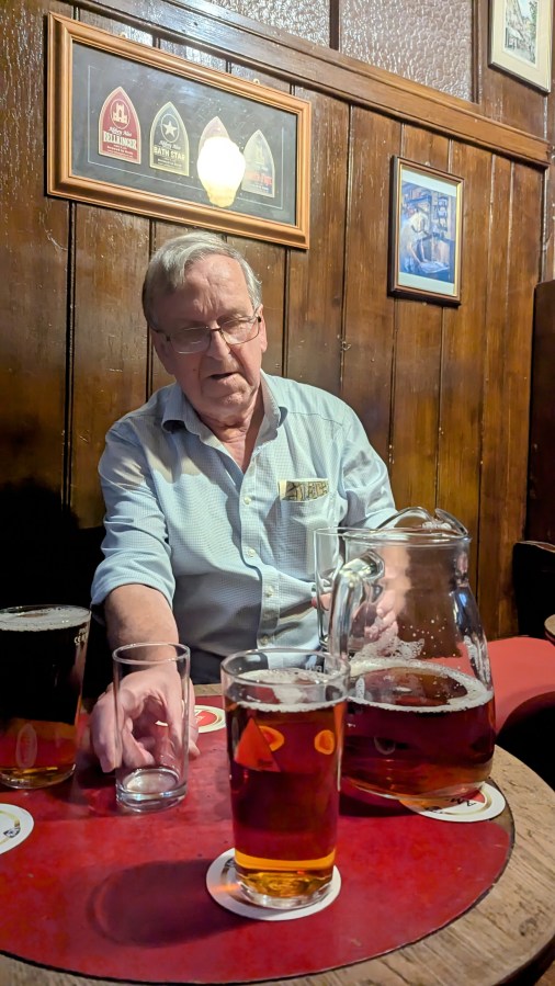 THE FOUR PINT JUG OF BASS IN THE STAR – BATH&nbsp;4/7