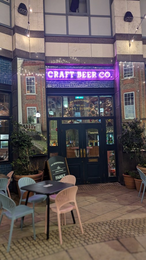 (WHITE MAN) IN HAMMERSMITH UNDERGROUND CRAFT&nbsp;BAR