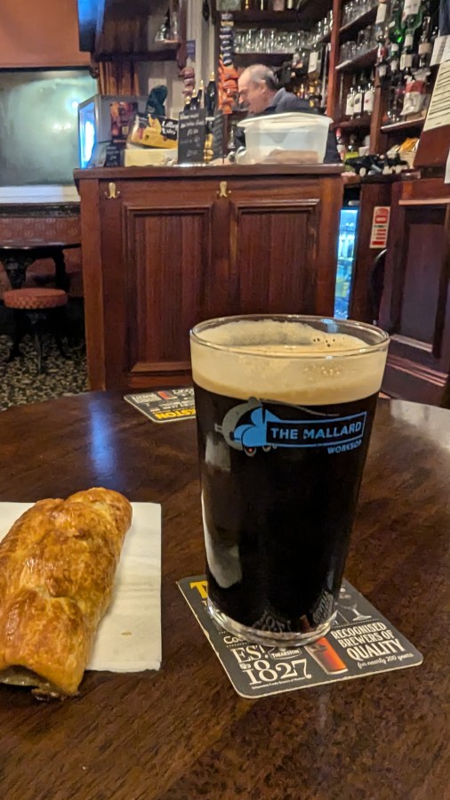 22 MINUTES WAIT AT WORKSOP STATION ?  IT CAN ONLY BE THE MALLARD,&nbsp;THEN