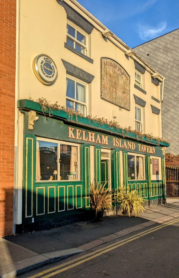 AN HOUR IN THE KELHAM ISLAND&nbsp;TAVERN